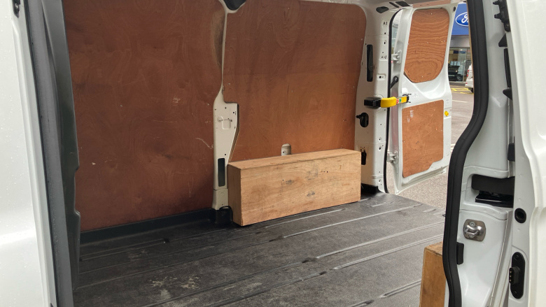 Ford Transit Custom 300 L1 Diesel Fwd 2.0 EcoBlue 130ps Low Roof Limited Van